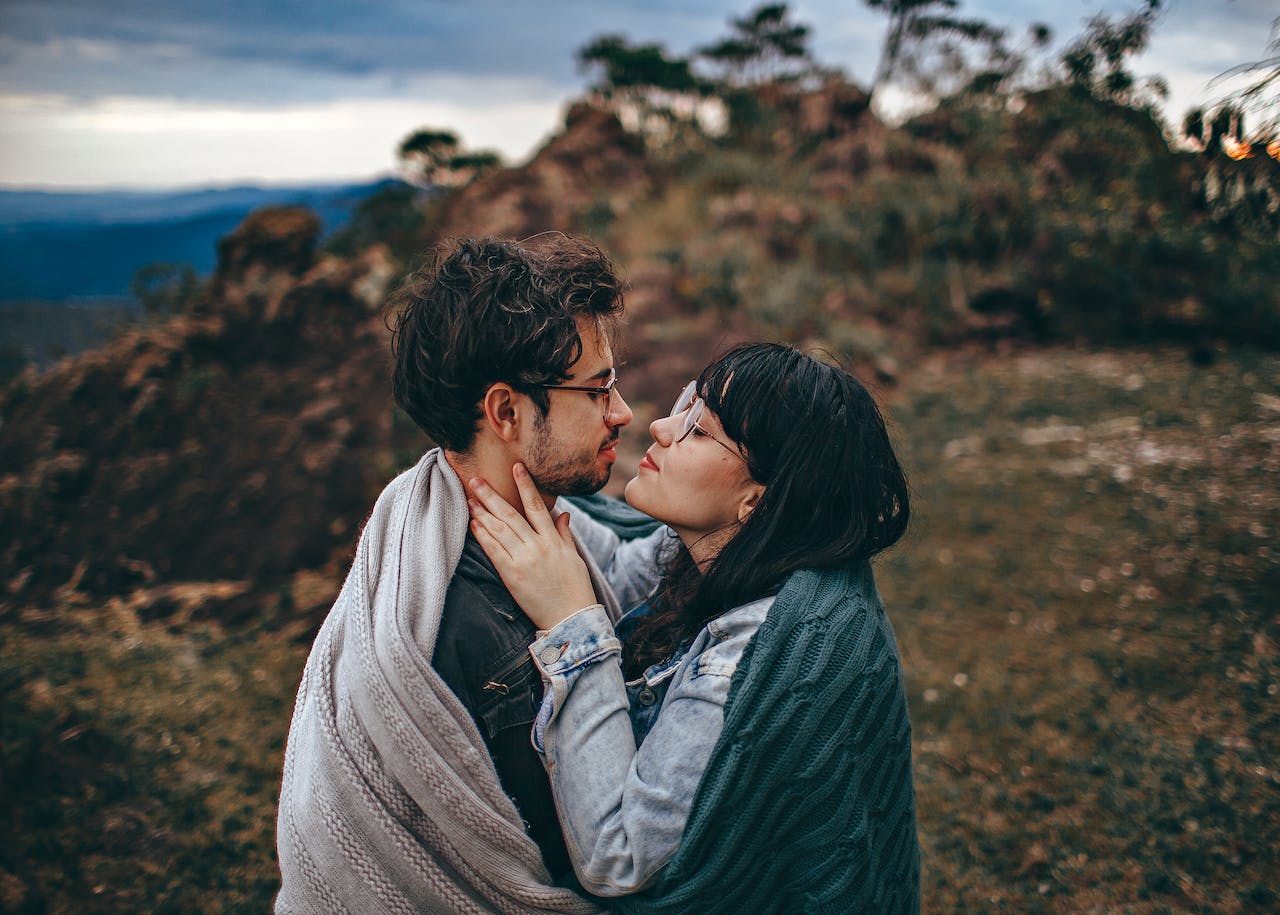 Building Emotional Intimacy In Your Relationship